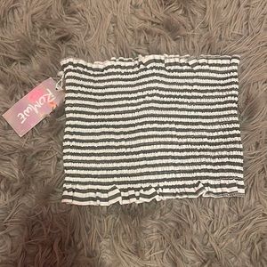 crop top small for women (from ROMWE)